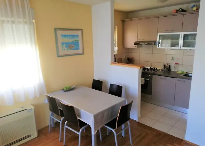 Cerasus شقة زادار